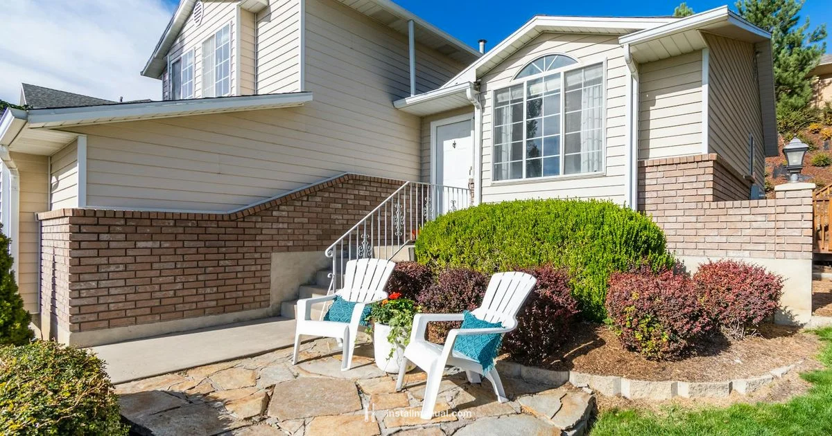 Vinyl Siding Guide - Install Manual