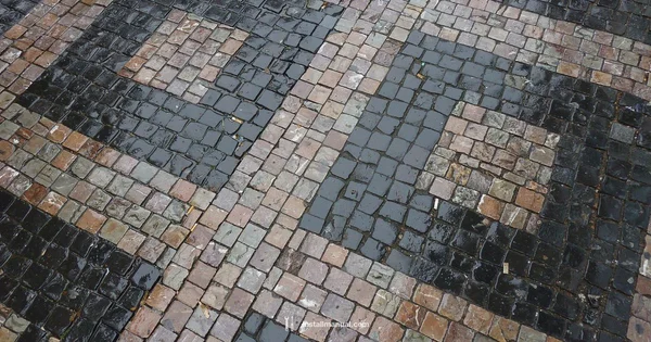 Paver Driveway Costs - Install Manual